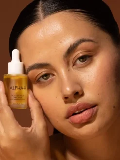 Alpha-H Golden Haze Face Oil | MECCA