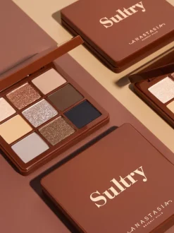 Anastasia Beverly Hills Sultry Mini Eye Shadow Palette | MECCA