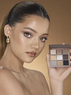 Anastasia Beverly Hills Sultry Mini Eye Shadow Palette | MECCA