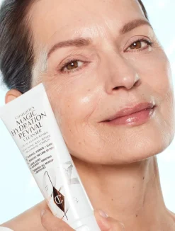 Charlotte Tilbury Charlotte's Magic Hydration Revival Cleanser | MECCA