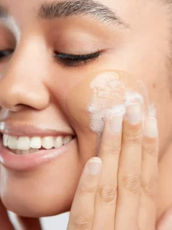 ELEMIS Superfood Facial Wash | MECCA