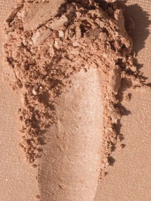 Ellis Faas Glow Up | MECCA