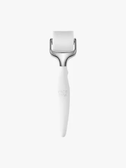 FaceGym Hydrating Active Roller hyaluronic acid microneedling tool | MECCA