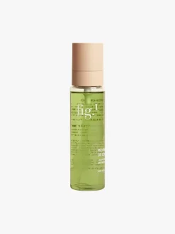 Fig.1 Micellar Oil Cleanser | MECCA