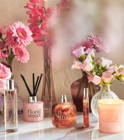 Floral Street Wonderland Bloom Candle | MECCA