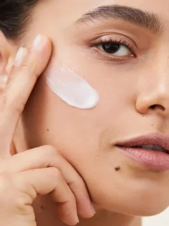 GOOP Goopglow Dark Spot Overnight Milk | MECCA