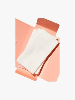 Go-To Posh Cloth | MECCA