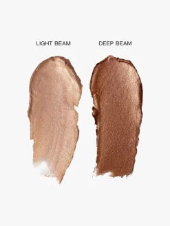 Half Magic Beam Trap Illuminating Balm | MECCA