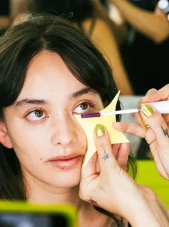 Half Magic Wing Magician Eyeliner Stencil | MECCA