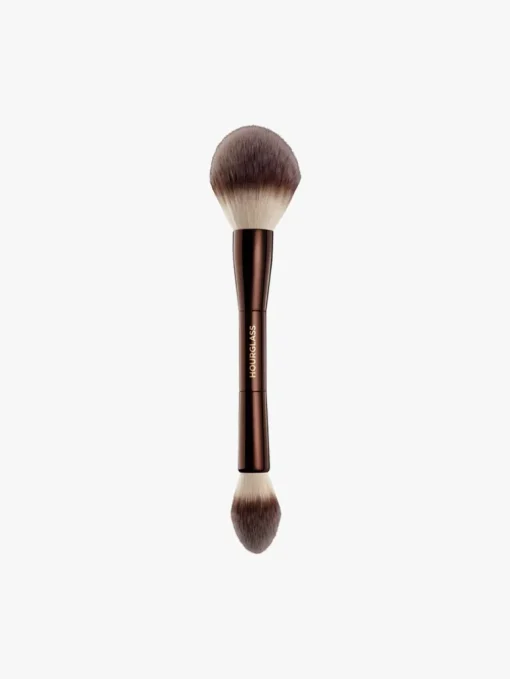 HOURGLASS Veil Powder Brush | MECCA