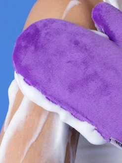 Isle Of Paradise Self-Tanning Mitt | MECCA
