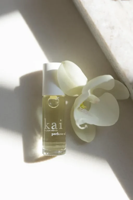 Kai Perfume Oil | MECCA