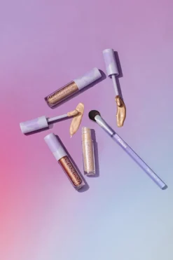 Kosas Multitasking Eyeshadow Brush | MECCA