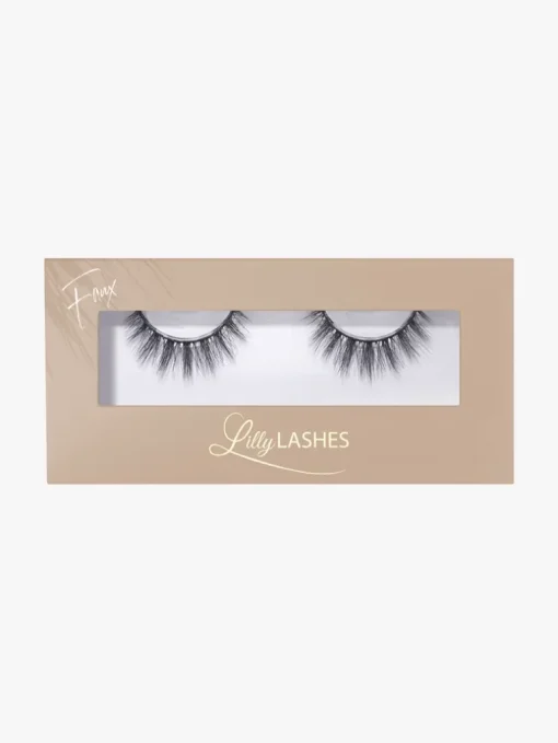 Lilly Lashes Everyday Faux Mink Reveal | MECCA