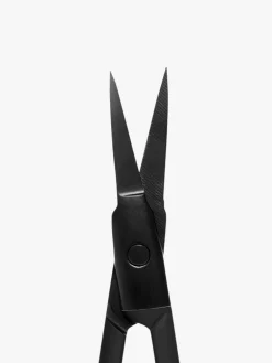 Lilly Lashes Matte Black Lash Scissors | MECCA