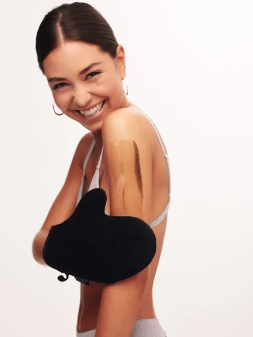 Luna Bronze Self Tanning Mitt | MECCA
