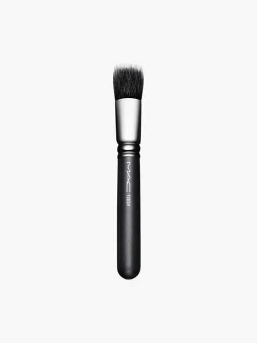 M·A·C Cosmetics 130 Short Duo Fibre Brush | MECCA