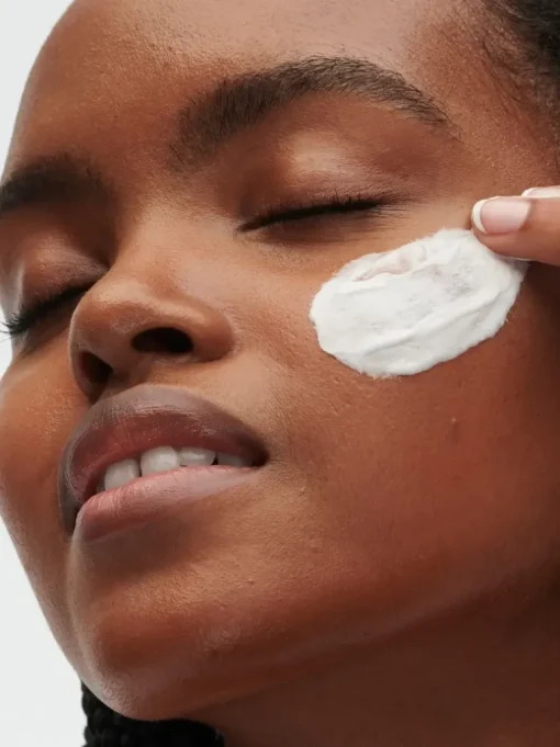 M·A·C Cosmetics Hyper Real Cream to Foam Cleanser | MECCA