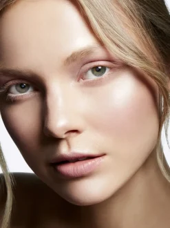 M·A·C Cosmetics Mineralize Skinfinish | MECCA