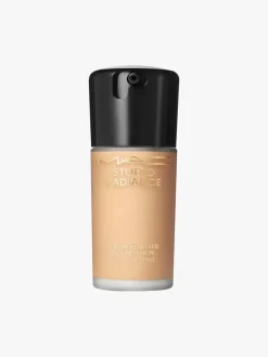 M·A·C Cosmetics Studio Radiance Serum Powered Foundation | MECCA
