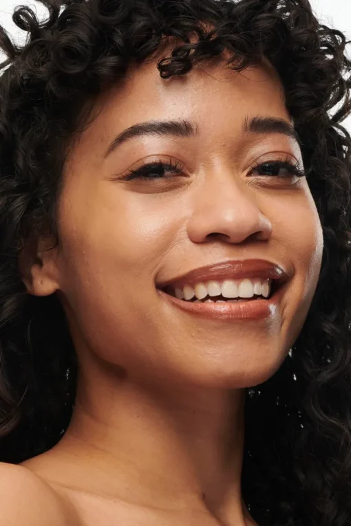 M·A·C Cosmetics Studio Radiance Serum Powered Foundation | MECCA