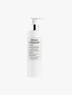 MAISON MARGIELA Lazy Sunday Morning Shower Gel | MECCA