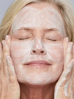 Mario Badescu Glycolic Foaming Cleanser | MECCA