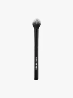 MECCA MAX Highlight Hitter Precision Highlighting Brush | MECCA