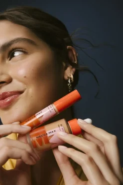 MECCA MAX Off Duty Serum Concealer | MECCA