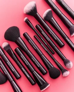 MECCA MAX Precision Setting Brush | MECCA