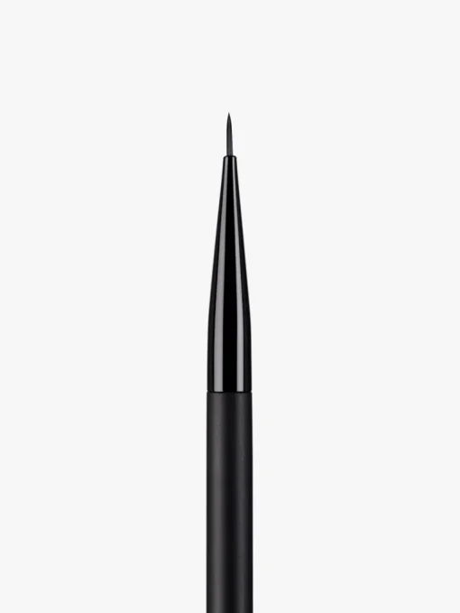 Rae Morris Jishaku #14: Perfect Eyeliner | MECCA