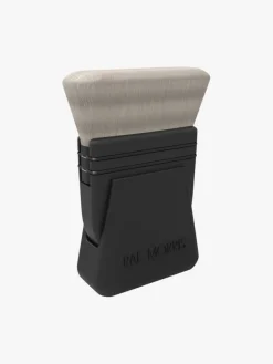 Rae Morris The Universal Magnet Holder | MECCA