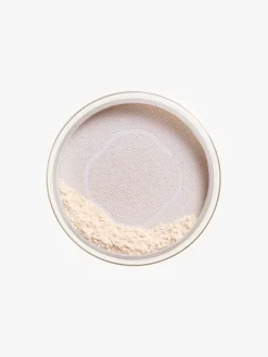 Shiseido Synchro Skin Invisible Silk Loose Powder | MECCA