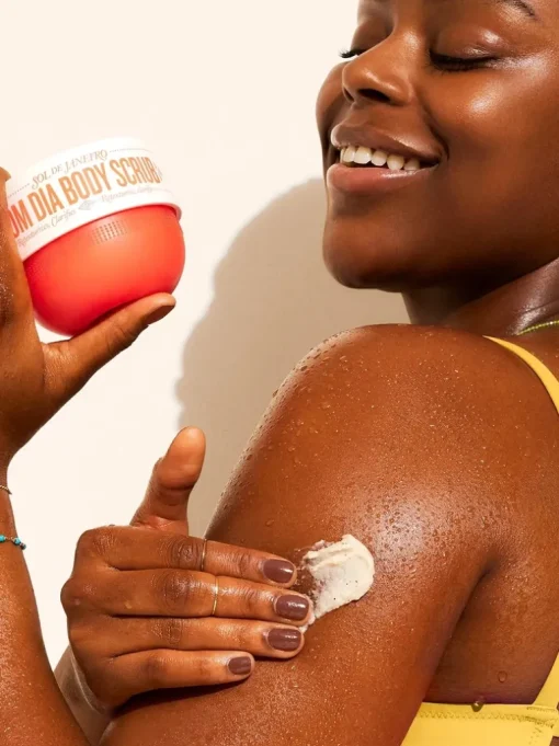 Sol de Janeiro Bom Dia Body Scrub | MECCA