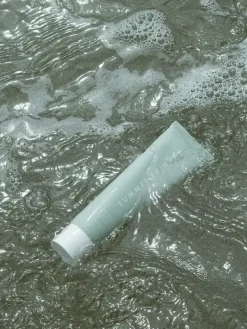 Summer Fridays Super Amino Gel Cleanser | MECCA